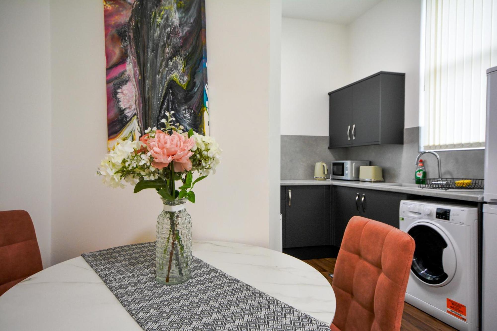 Stylish Suite With Free Parking Mánchester Exterior foto